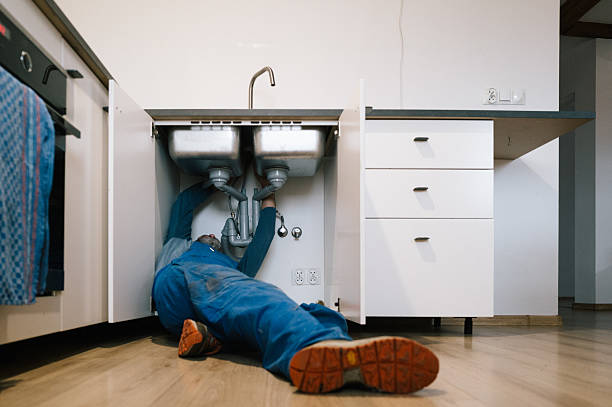 Professional Drain Cleaning technician working in Richwood, WV